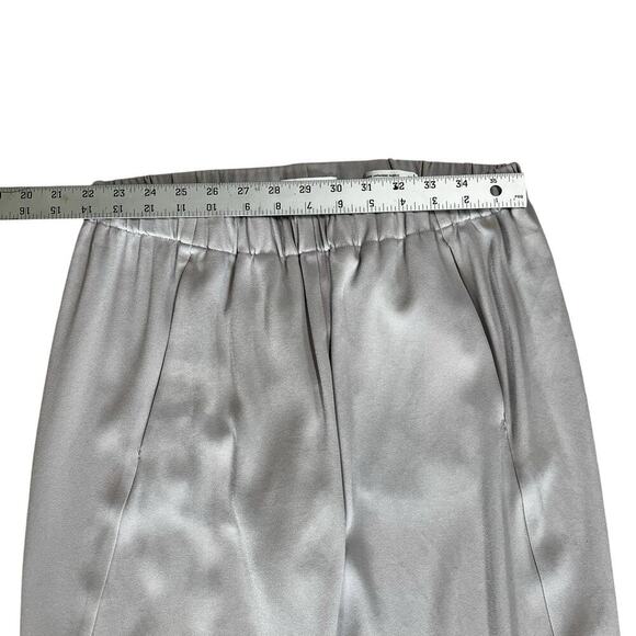 Aritzia Babaton Dexter Pull On Jogger Style Dress Pants Khaki Gray Size Medium - Picture 3 of 7